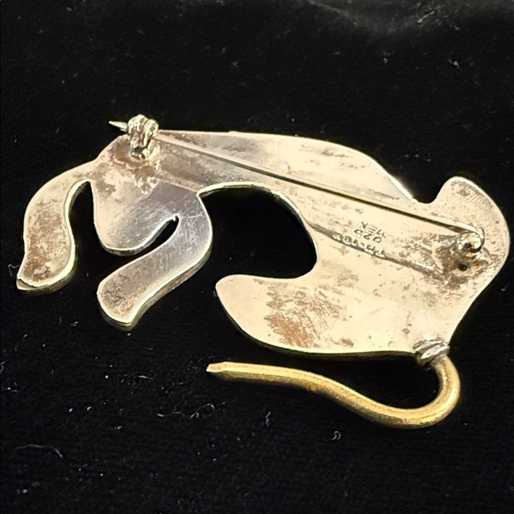 Vintage 925 Mexican sterling Silver and Gold Dog Brooch - Picture 4 of 7